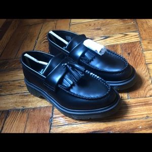 Dr Martens Adrian Smooth Leather Tassle Loafers W7 or M6, brand new